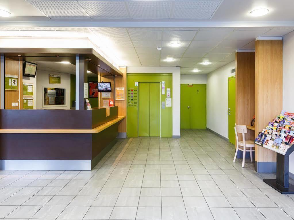B&B Hôtel ORLY RUNGIS Aéroport Rungis Exterior foto
